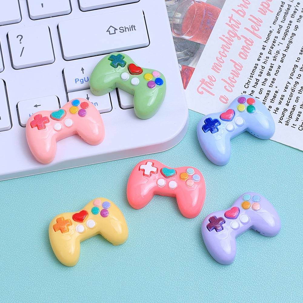 5 Breloques en résine colorées - Gaming Console Keychain avis et prix